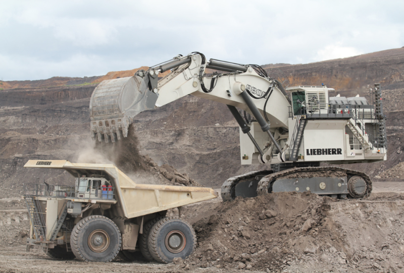 Liebherr R 9800
